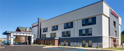 hampton inn montgomery rd cincinnati.